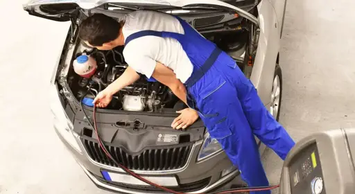 Klimaanlage befüllen Alle Infos rund um das Befüllen der Klimaanlage in der Werkstatt.